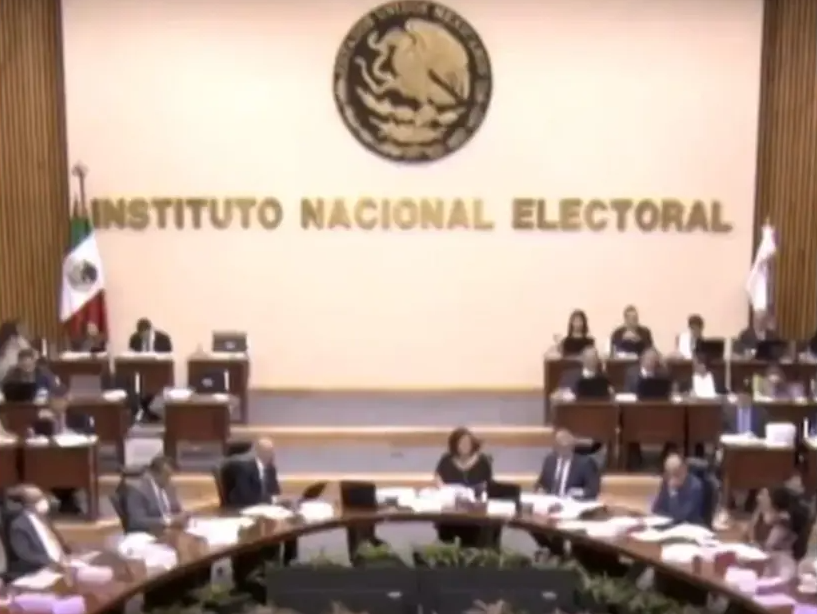 INE ordena retirar publicaciones en Facebook por violencia política de género