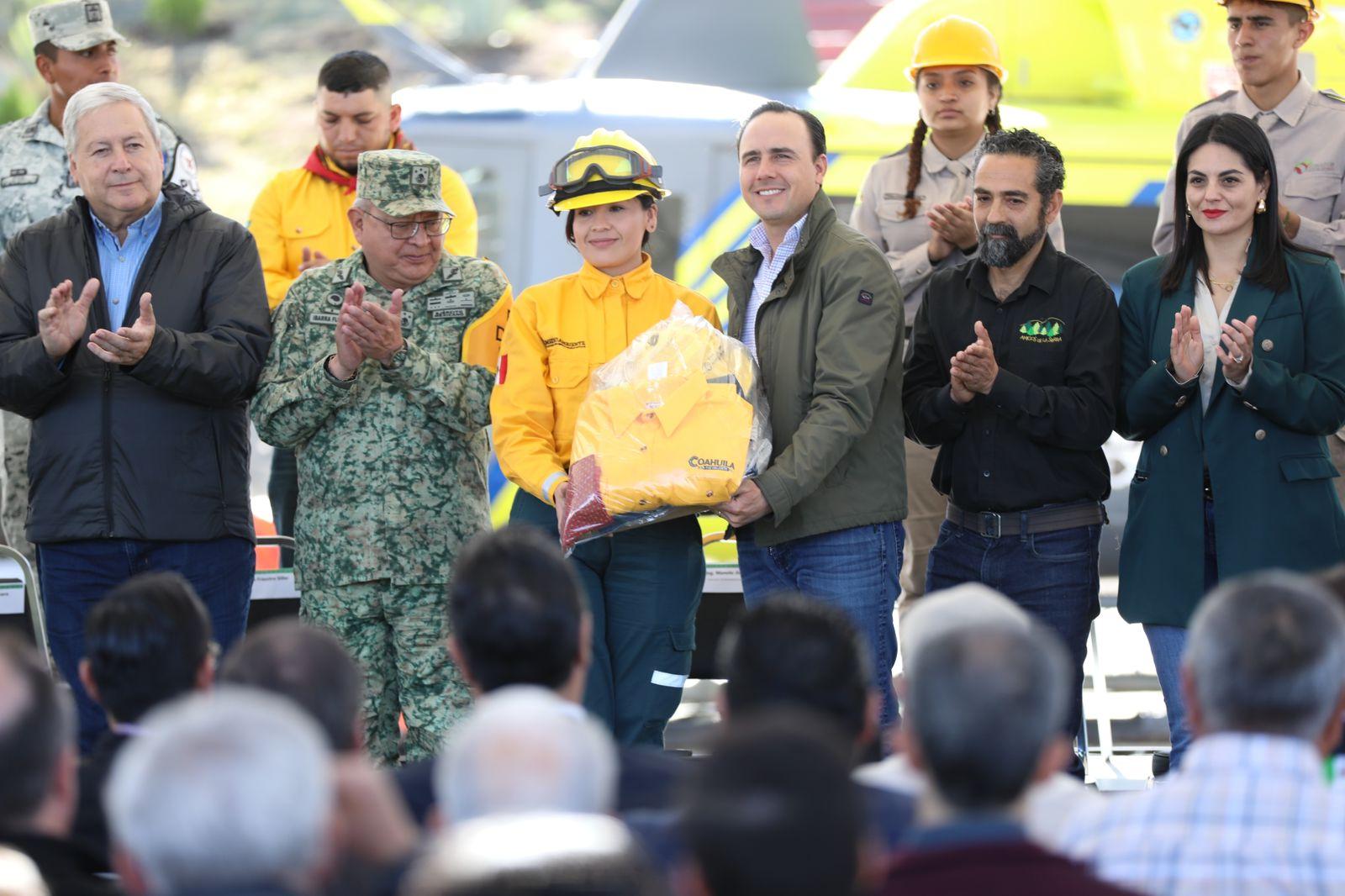 OPERATIVOS DE COMBATE A INCENDIOS FORESTALES