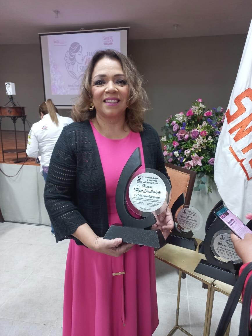 Reconoce el SNTE a mujeres sindicalistas