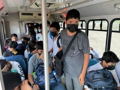 Solicitan transporte para telesecundaria