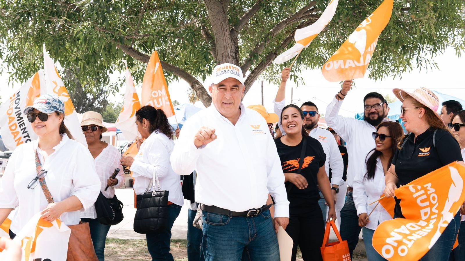 Arranca Remberto en “pulgas” de la Sarabia