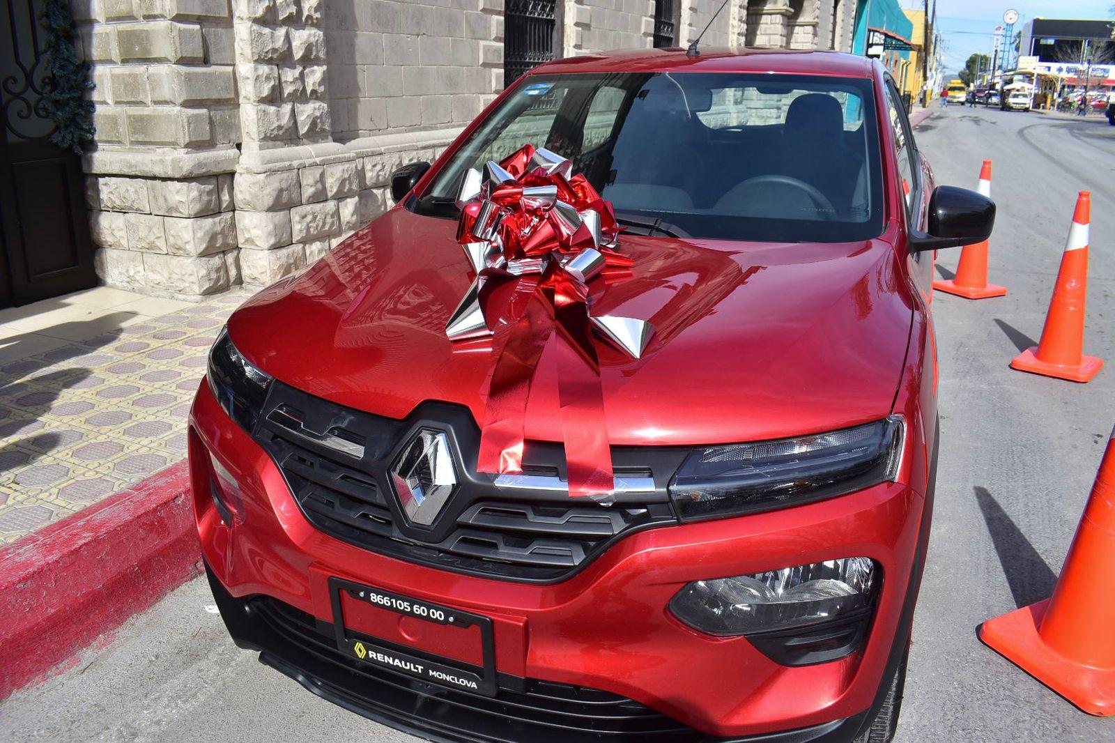 Rifarán auto el 2 de abril en SB
