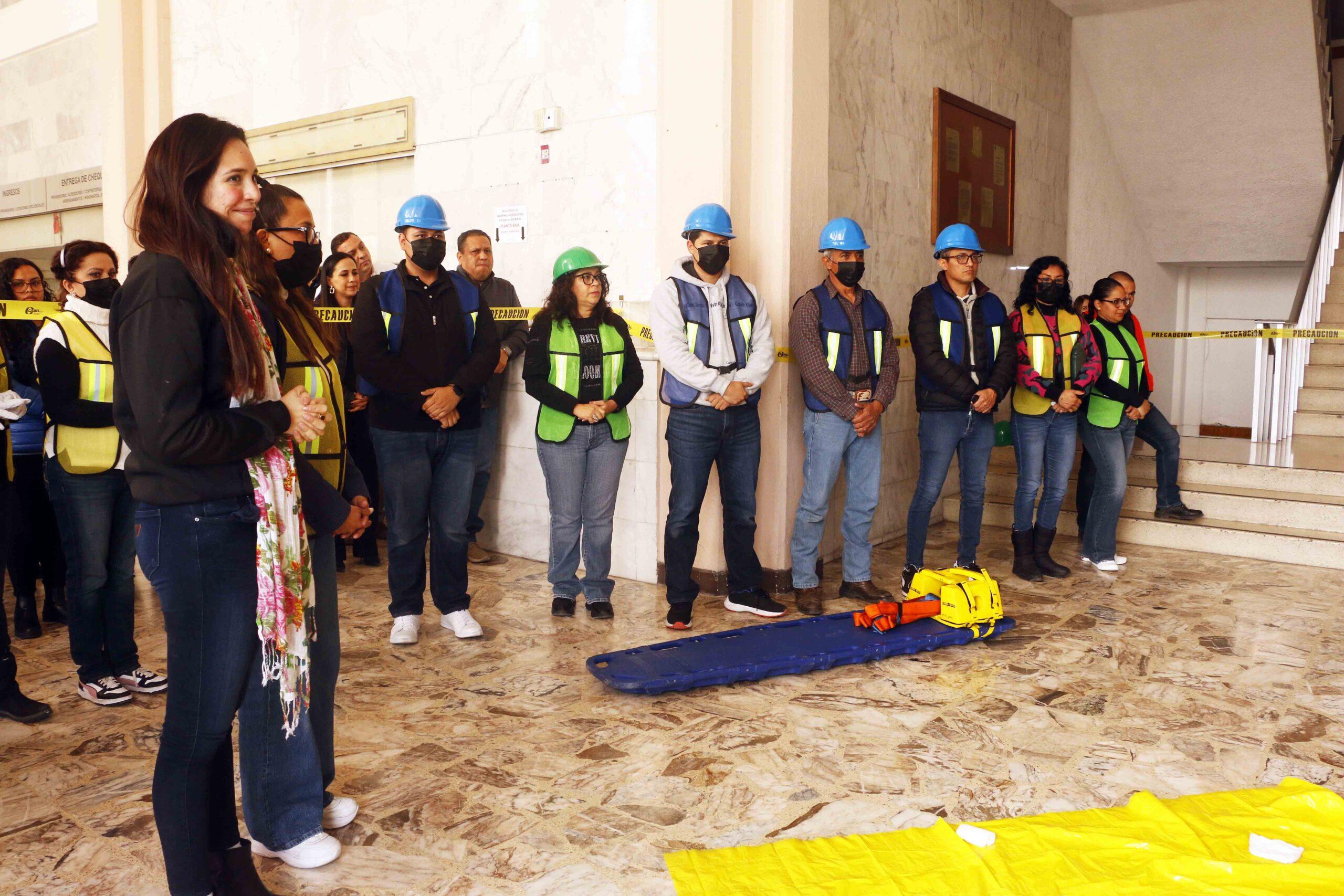 Realizan simulacro de PC Universitaria