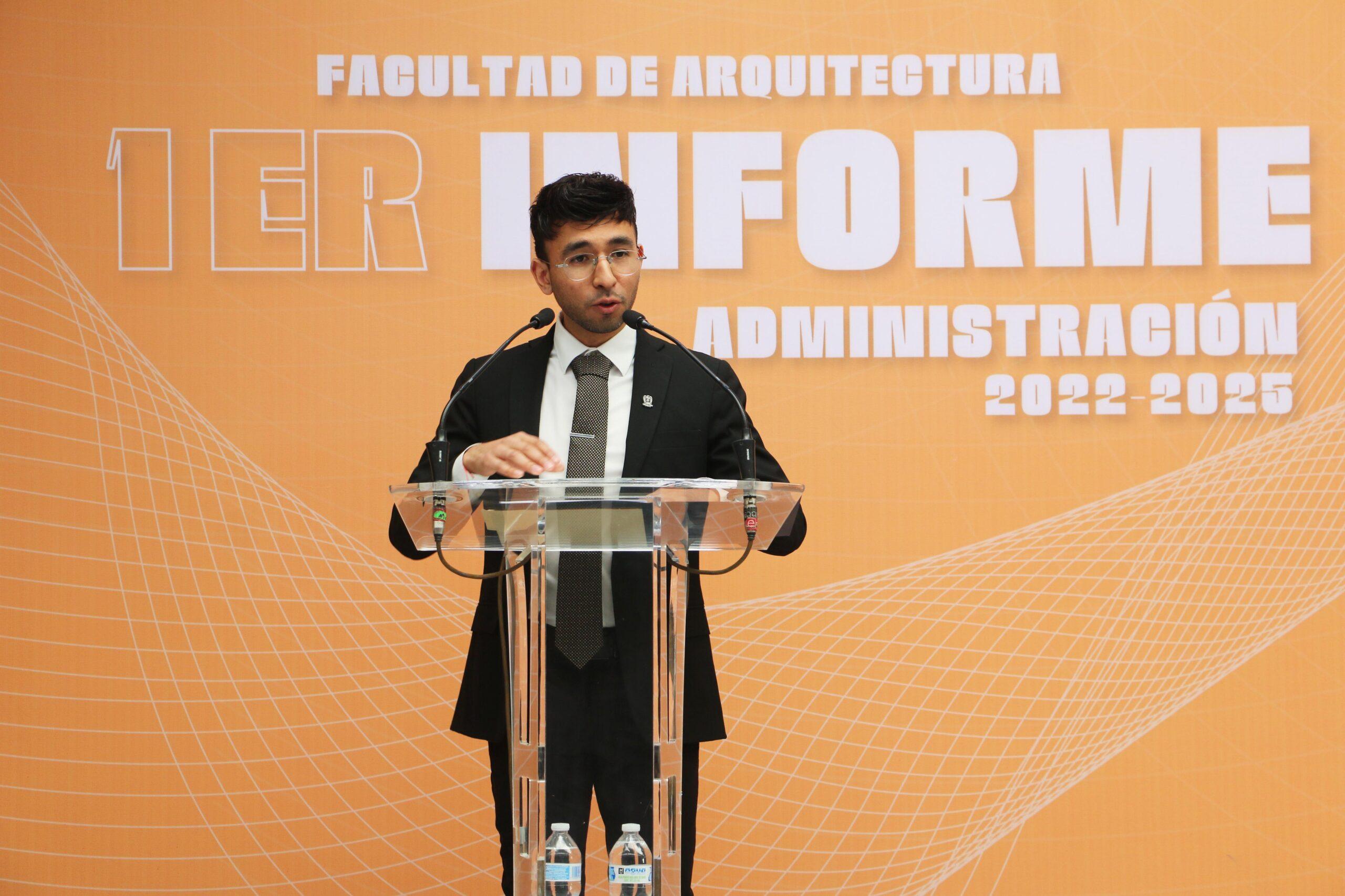 Rinde primer informe director de Facultad