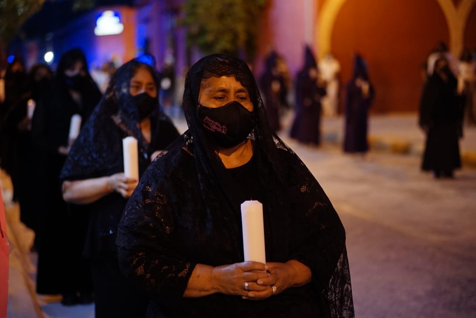 Invitan a la Procesión del Silencio en Viesca