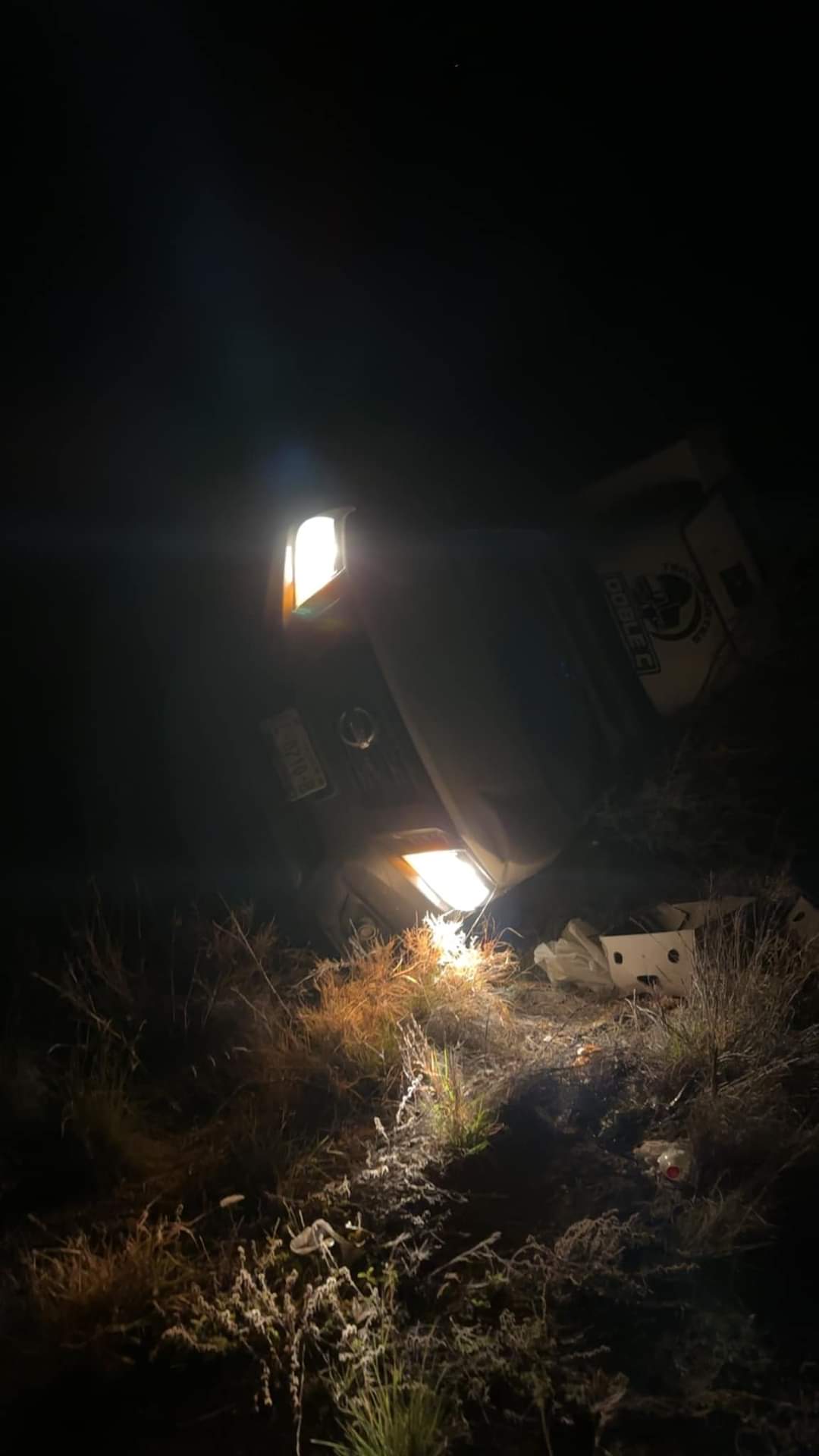 Vuelca saltillense en Minas de Barroterán