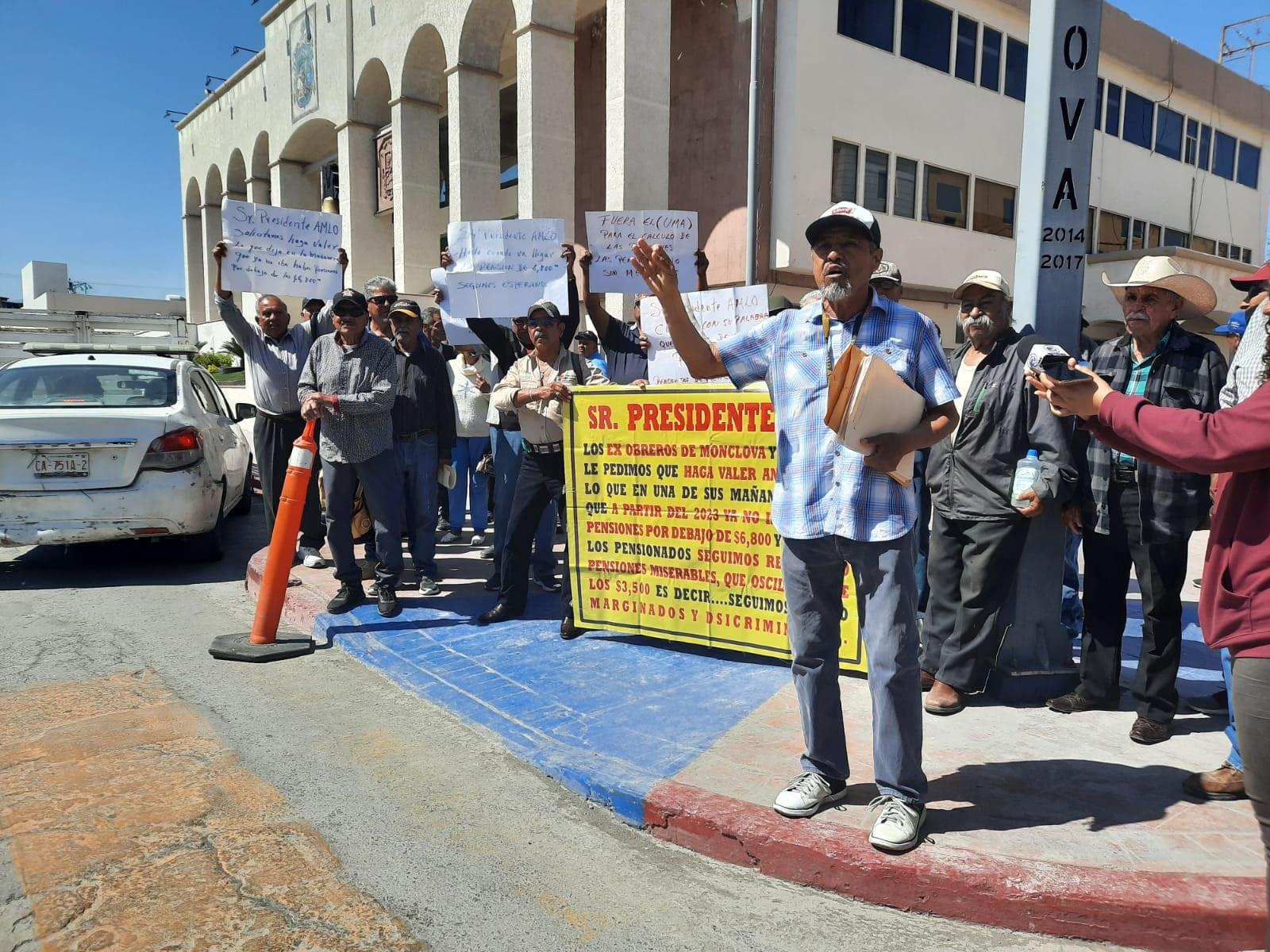 Protestan de nuevo por minipensiones