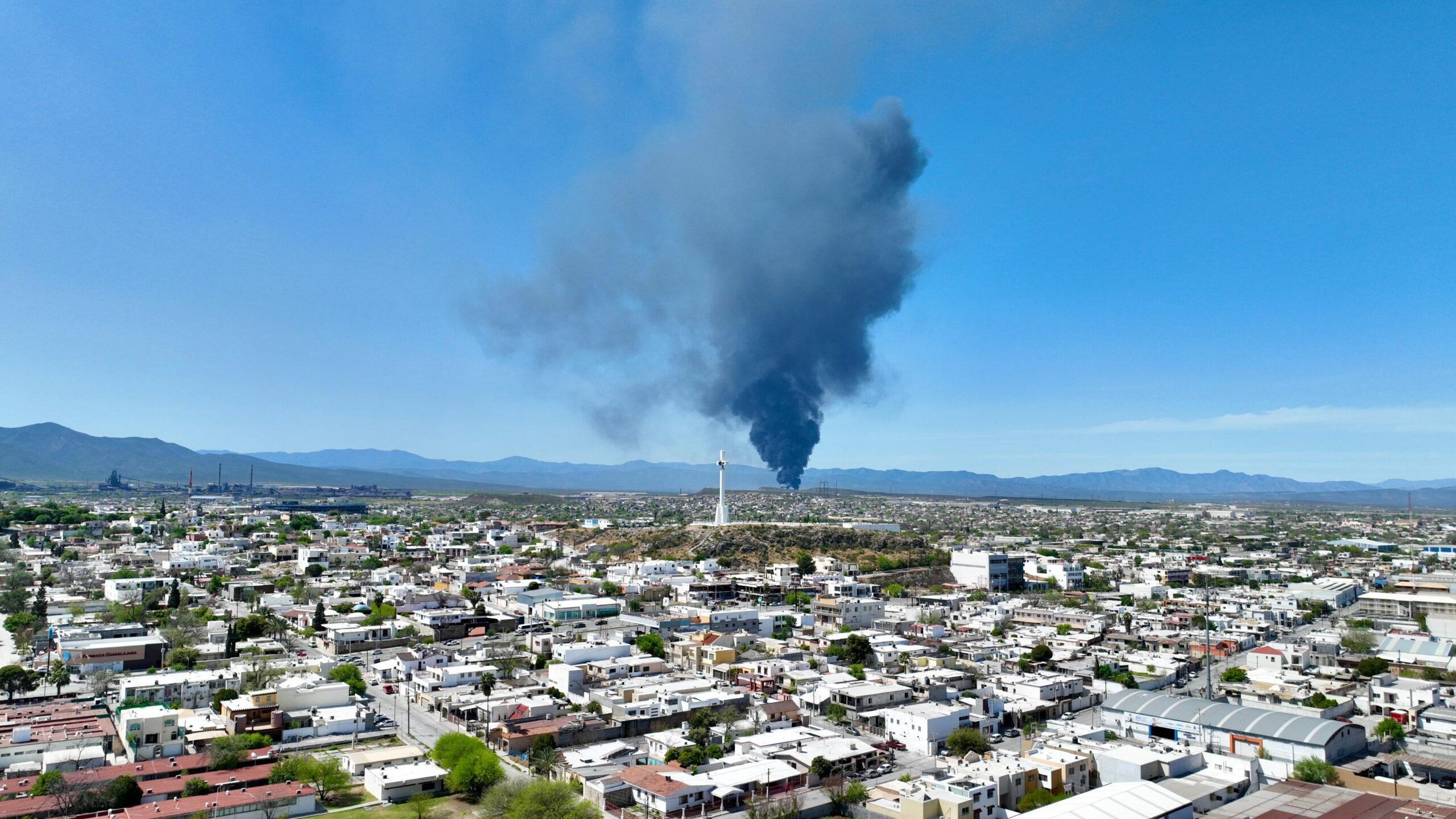 Advierten daños a salud por incendio