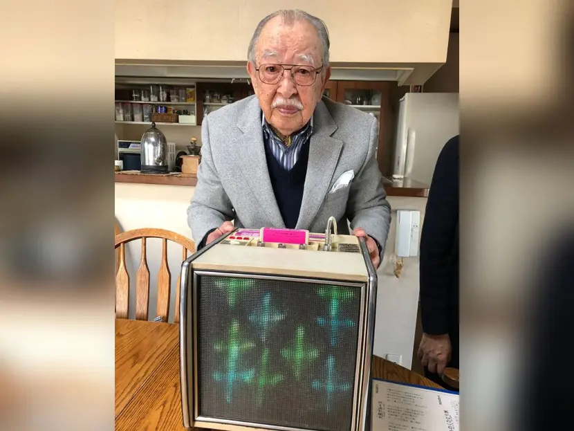 Muere a los 100 años Shigeichi Negishi, el inventor del karaoke