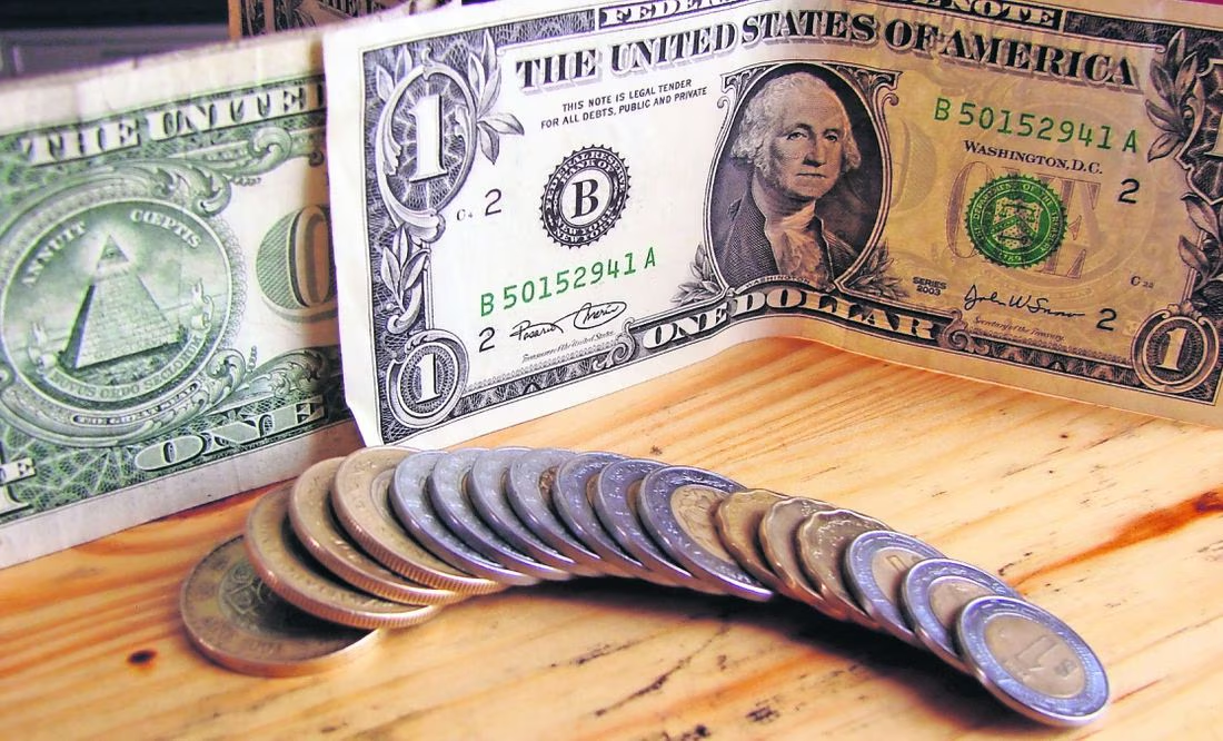 Superpeso liga tres semanas quitando terreno al dólar
