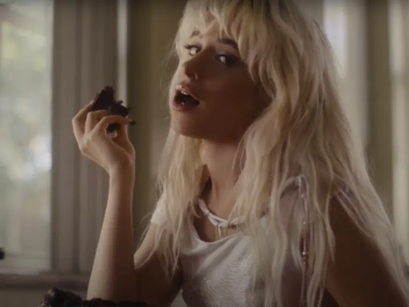 Camila Cabello lanzó nueva canción y video con Playboy Carti