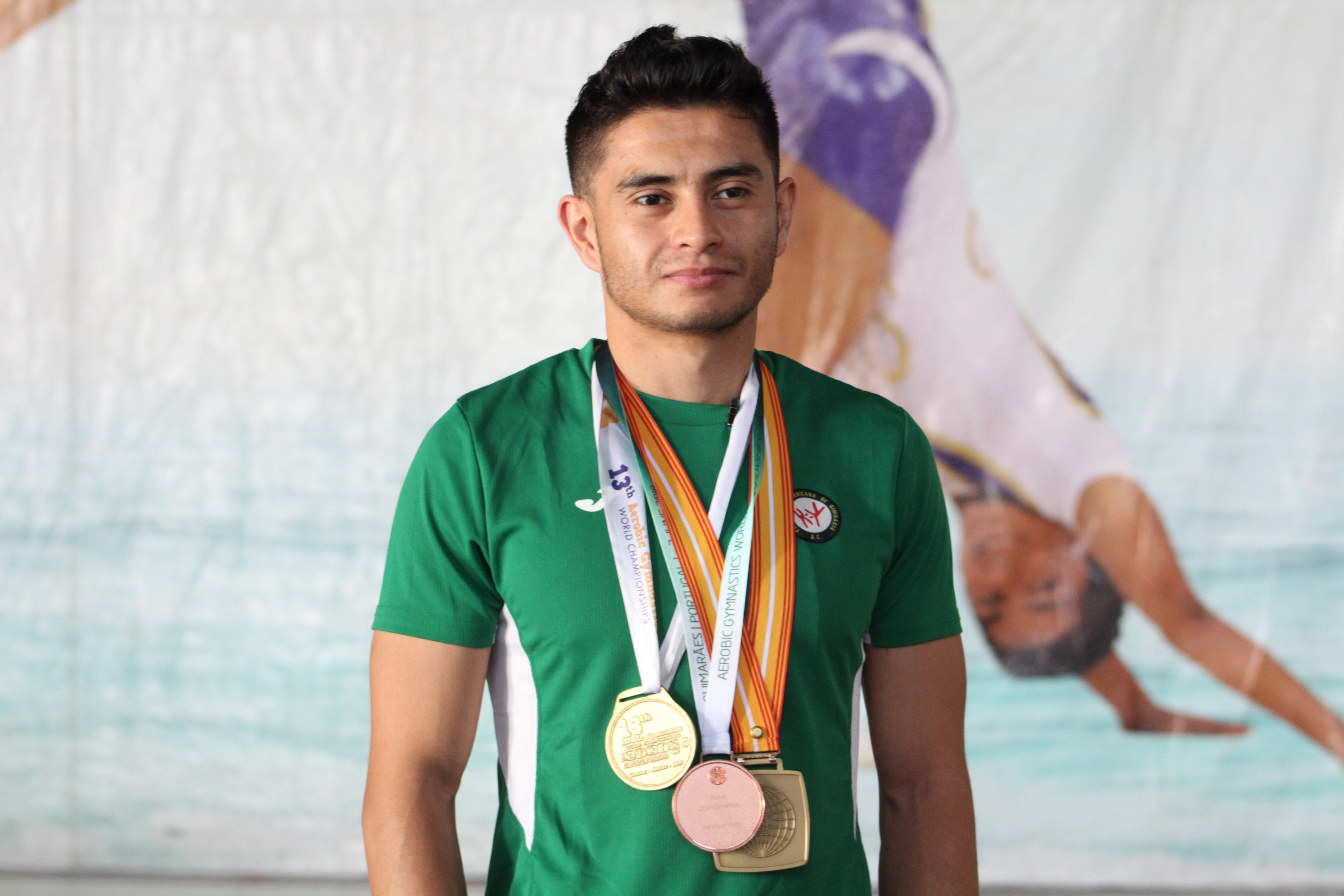 Iván Veloz gana Plata en Portugal