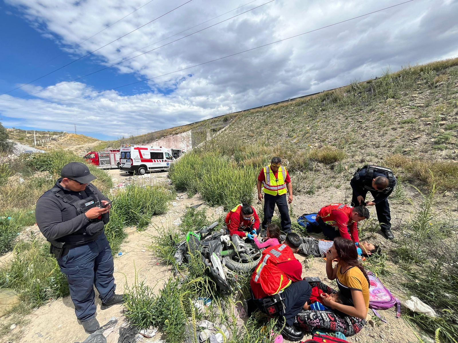 4 personas heridas tras quedarse motocicleta sin frenos