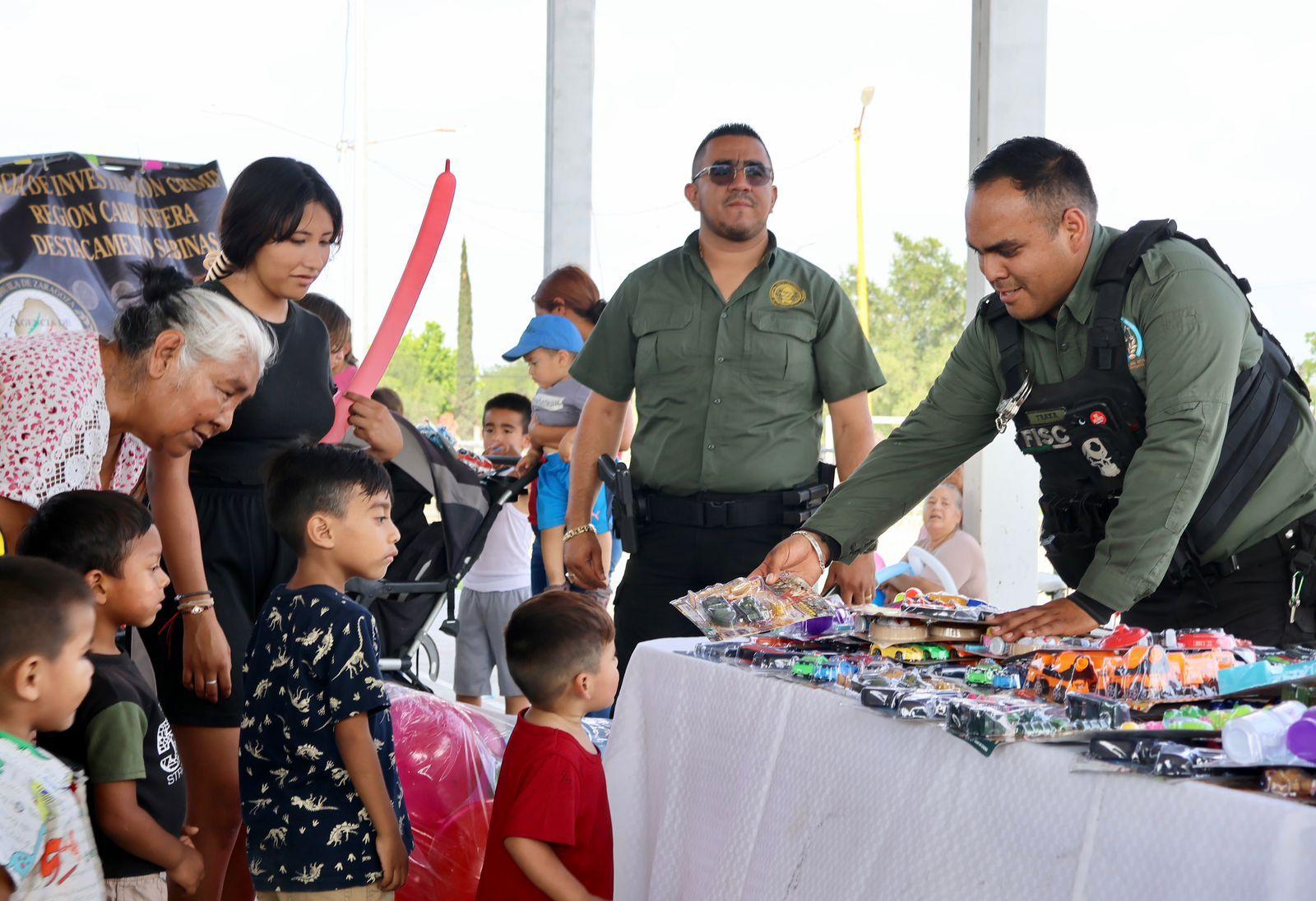Festeja la AIC a niños en su día