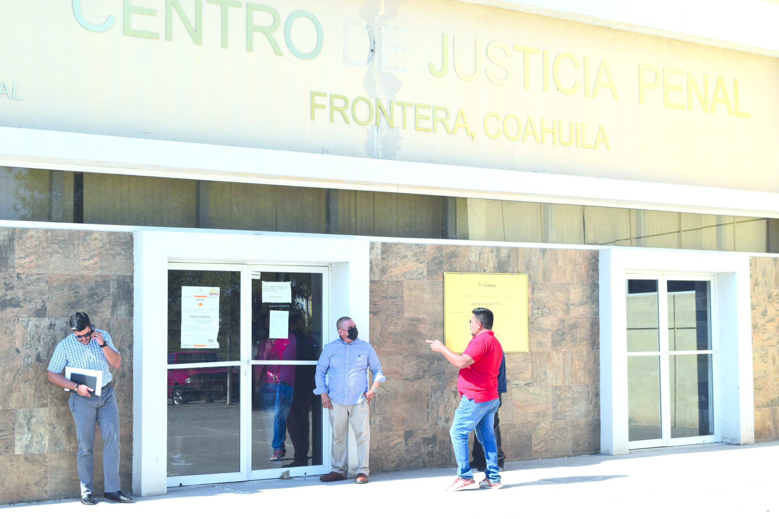 A juicio por despojo a empresario local
