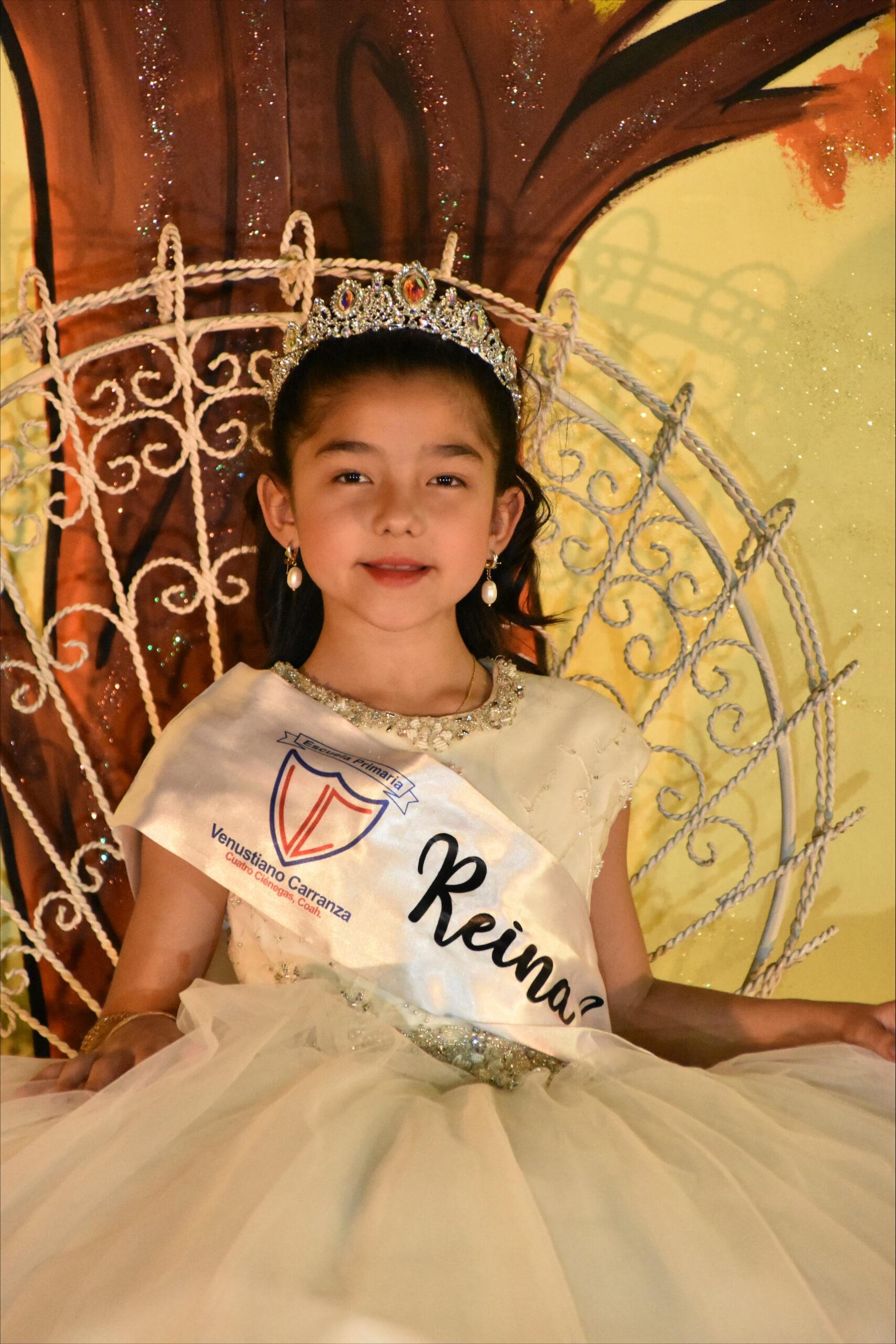 Es Marcela, reina de primaria de 4C