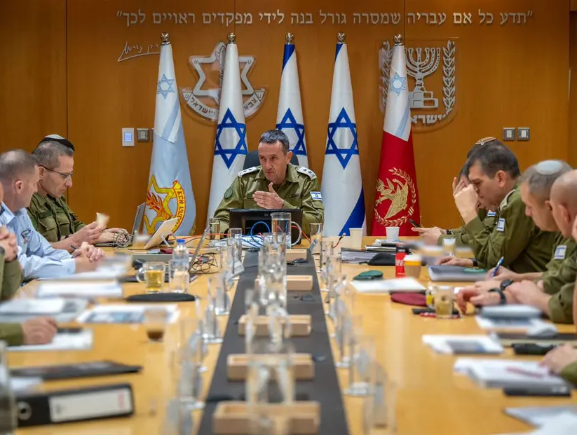 Ejército israelí dice a Irán que no saldrá ‘indemne’ de su ataque