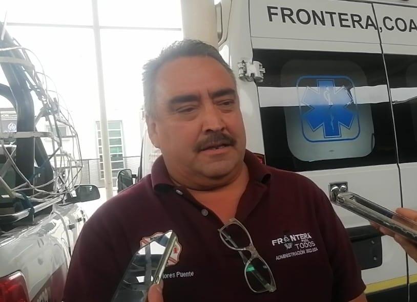 Reconocen capacitación de tres bomberos de CF