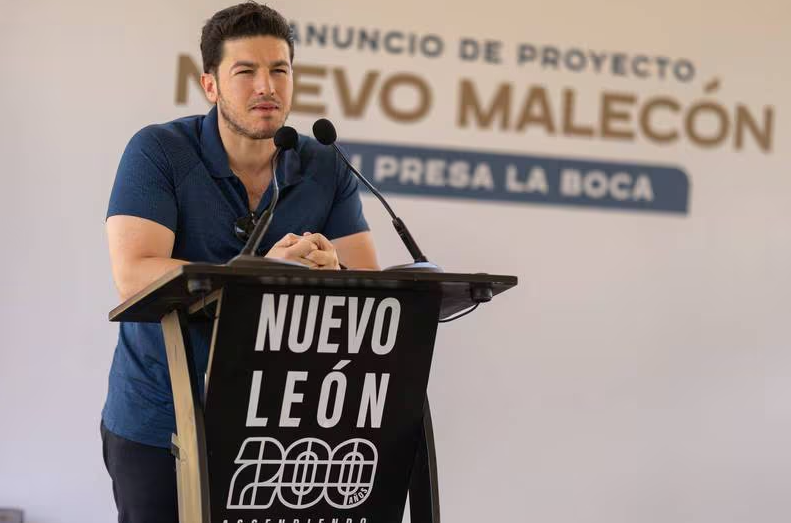 Funcionarios públicos de NL acusan a Samuel García de retener salarios