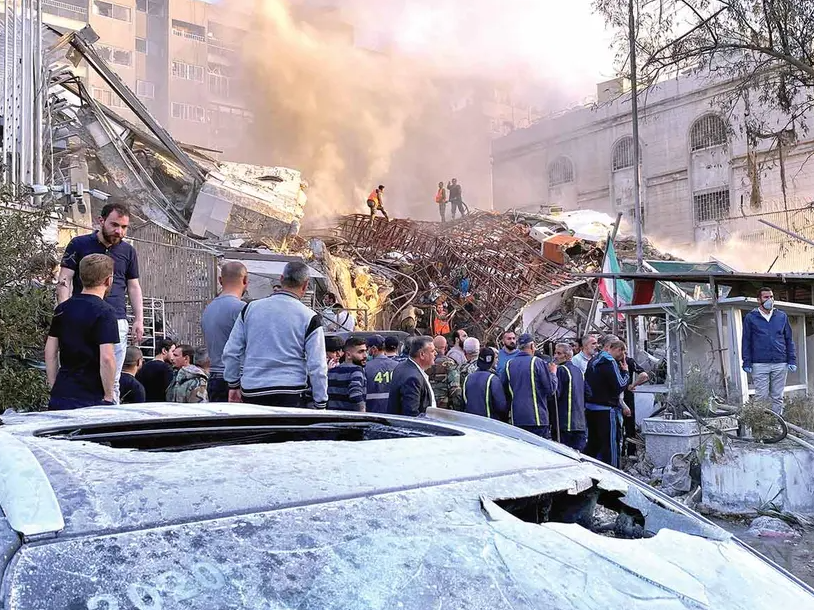 Israel ataca embajada iraní en Siria; matan a 11 militares