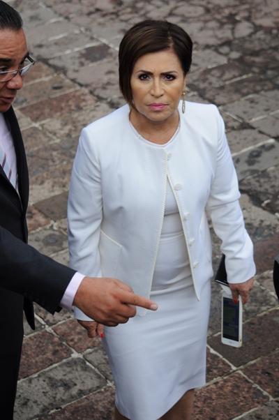 Juez rechaza librar orden de aprehensión contra Rosario Robles por delincuencia organizada y lavado