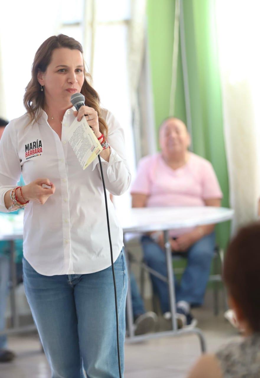Apoyar a las familias compromiso de MB