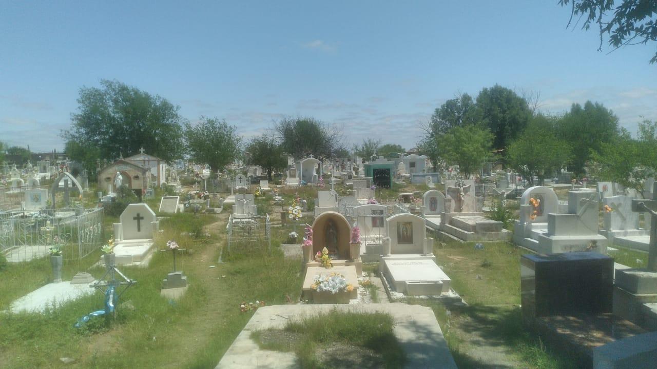 Ni a los muertos respetan los amantes de lo ajeno