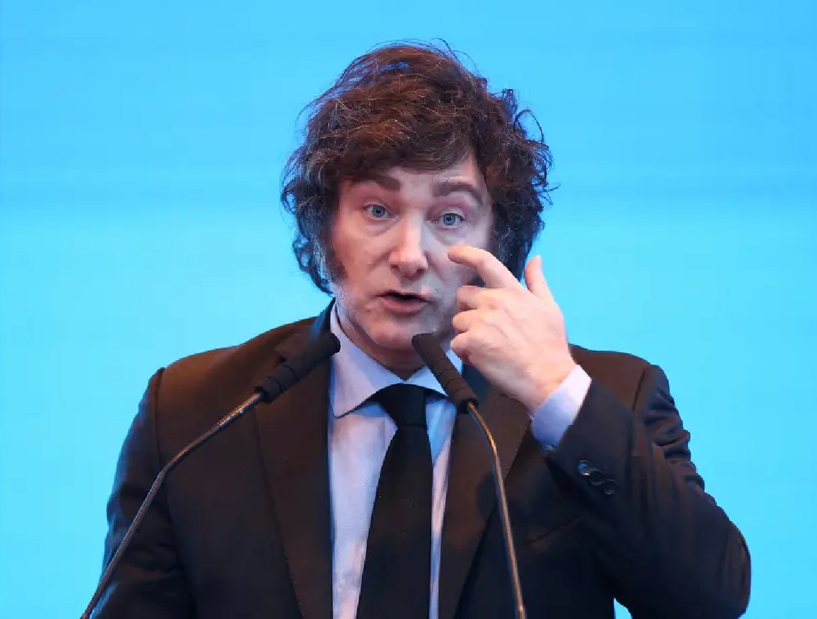 Polémica en Argentina: Senadores se aumentaron el sueldo 170 por ciento en plena crisis