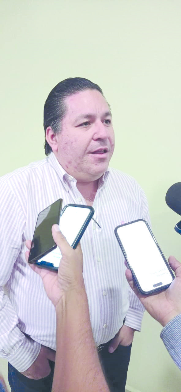 Condenan saqueo de afores particulares