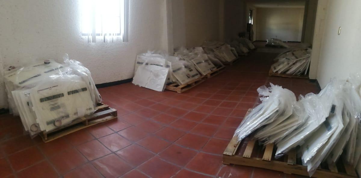 Llega material electoral