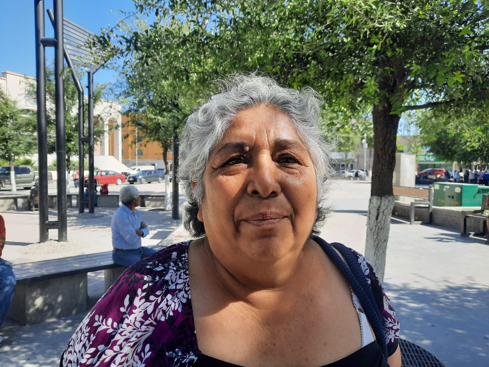 Abuelas aconsejan a embarazadas cuidarse