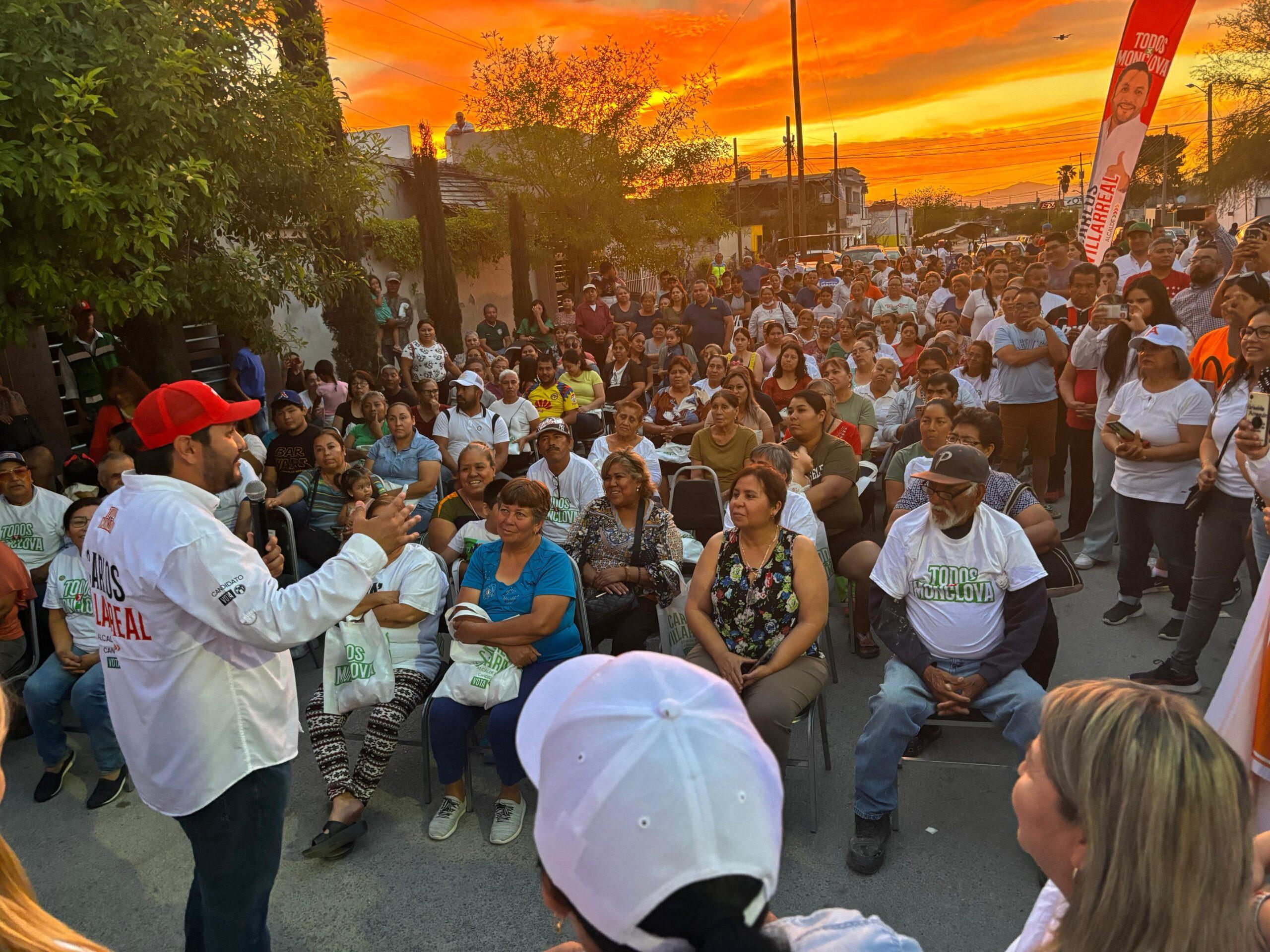 Multitudinario respaldo recibe Carlos Villarreal