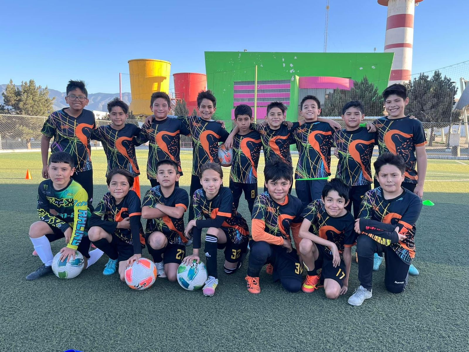 Abren Biblioparques academias de fut