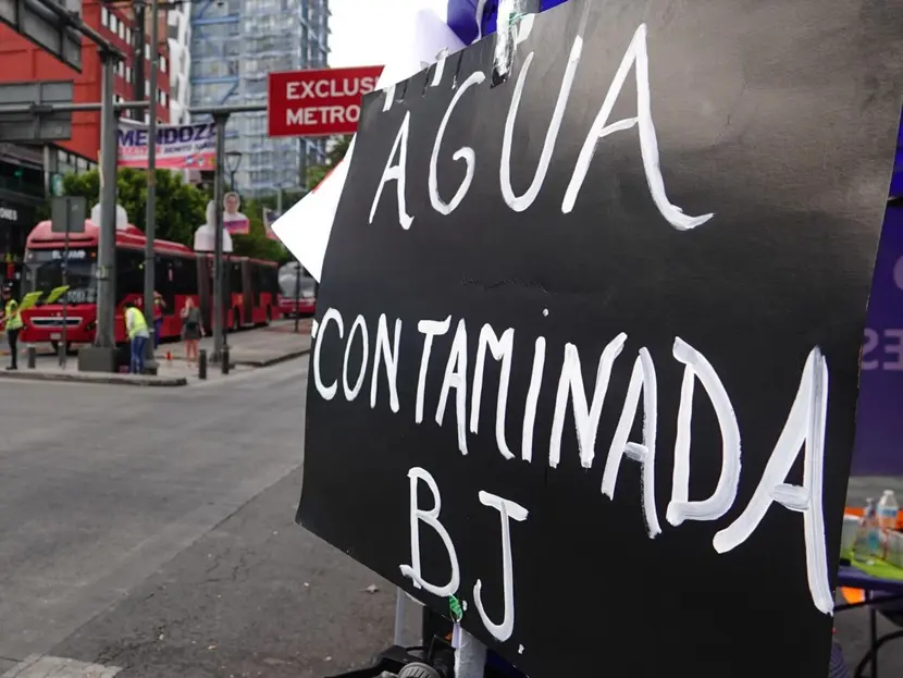 Afectados por agua contaminada en Benito Juárez presentan enfermedades