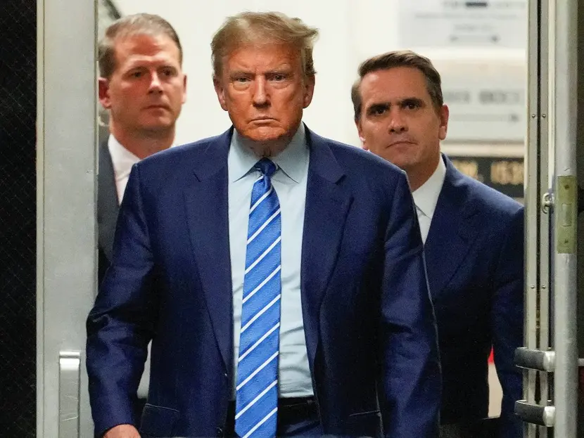 Seleccionan a parte del jurado para el juicio contra Trump