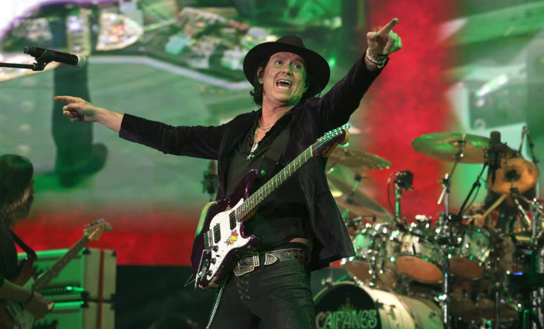 Caifanes reflexiona y conmueve en concierto íntimo