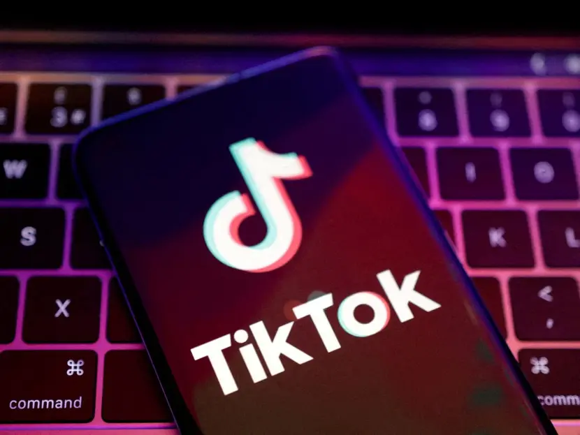 Cámara baja de EU aprueba posible prohibición de TikTok… si no corta lazos con China