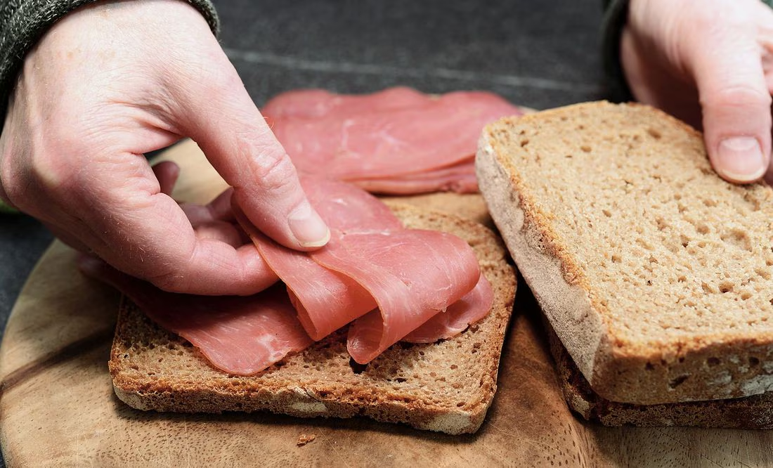 Qué pasa si te comes la baba blanca del jamón