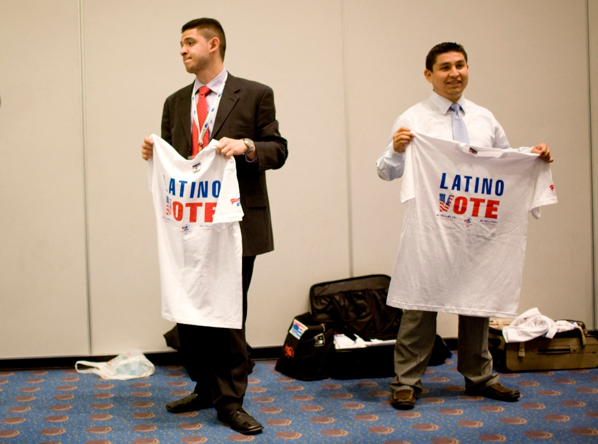 El español, «una herramienta» electoral en Estados Unidos para conseguir el voto hispano
