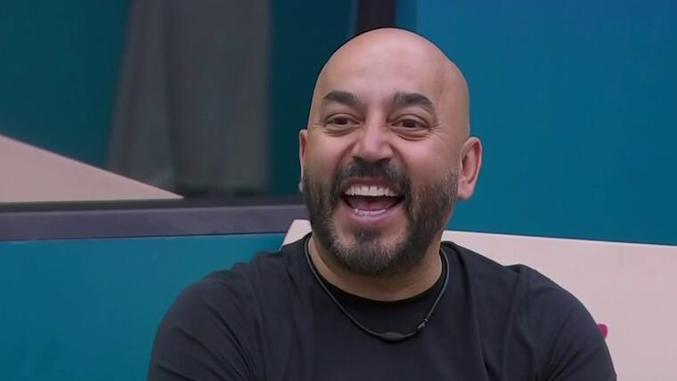 Mexicanos arremeten contra Lupillo Rivera por revelar intimidades con Belinda | VIDEO