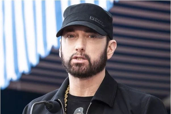 Eminem lanzará nuevo disco este 2024; reveló la noticia con video de ‘asesinato’