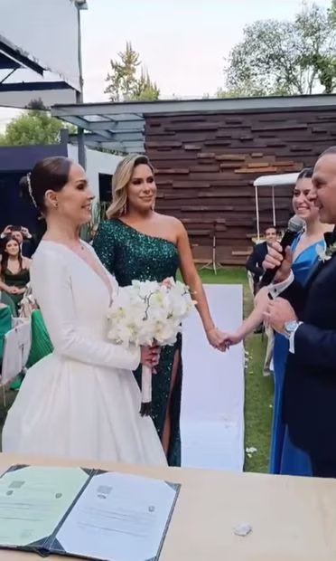 Así se vivió la boda de Sharis Cid y Pete Canavati, luego de 3 años de noviazgo