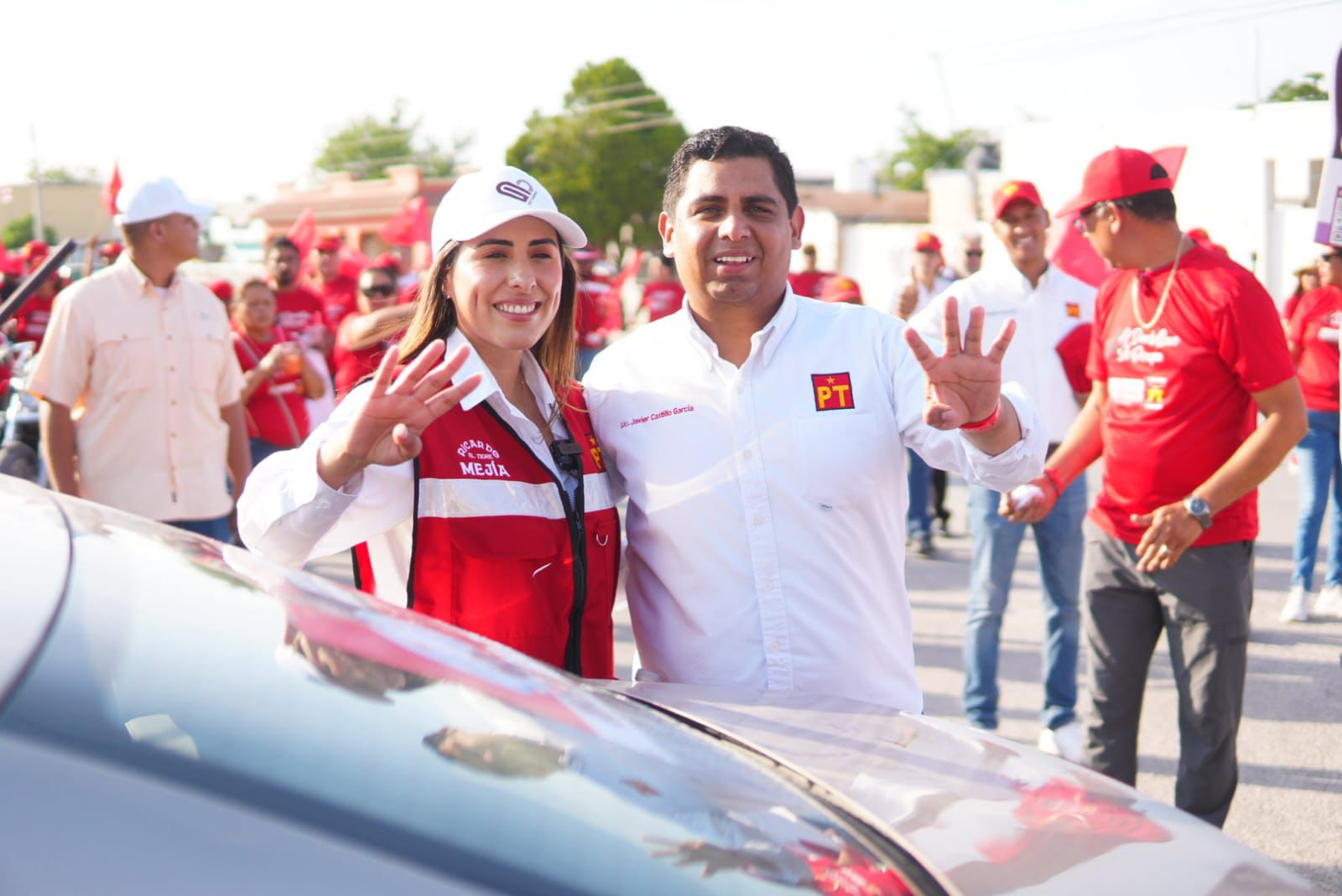 RECORREN JAVIER CASTILLO Y CECILIA GUADIANA “LA BORJA”