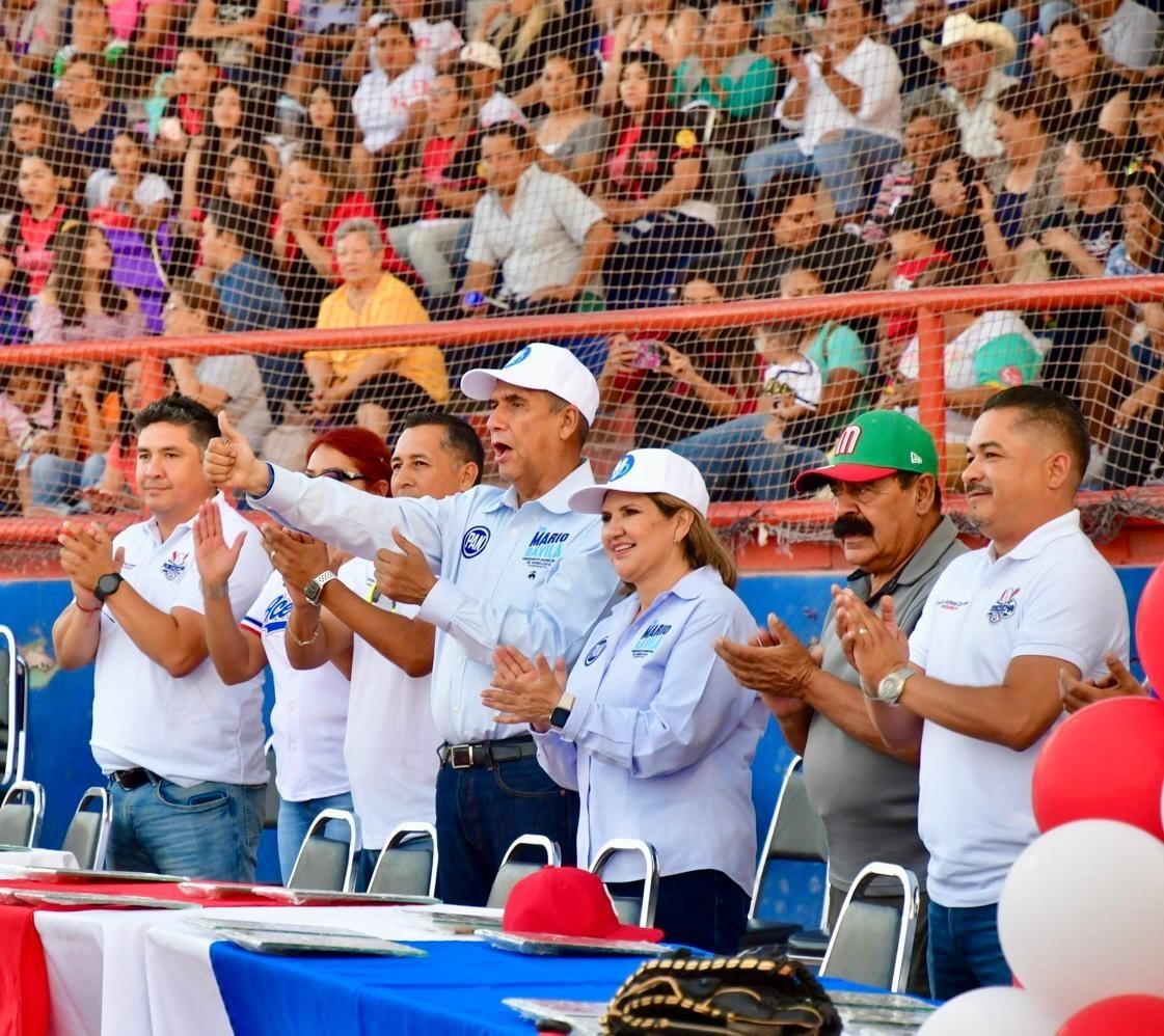 APOYAN DEPORTISTAS A MARIO ALBERTO DÁVILA