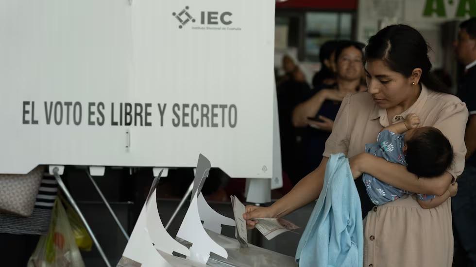 Permitirán IEC e INE celulares en casillas