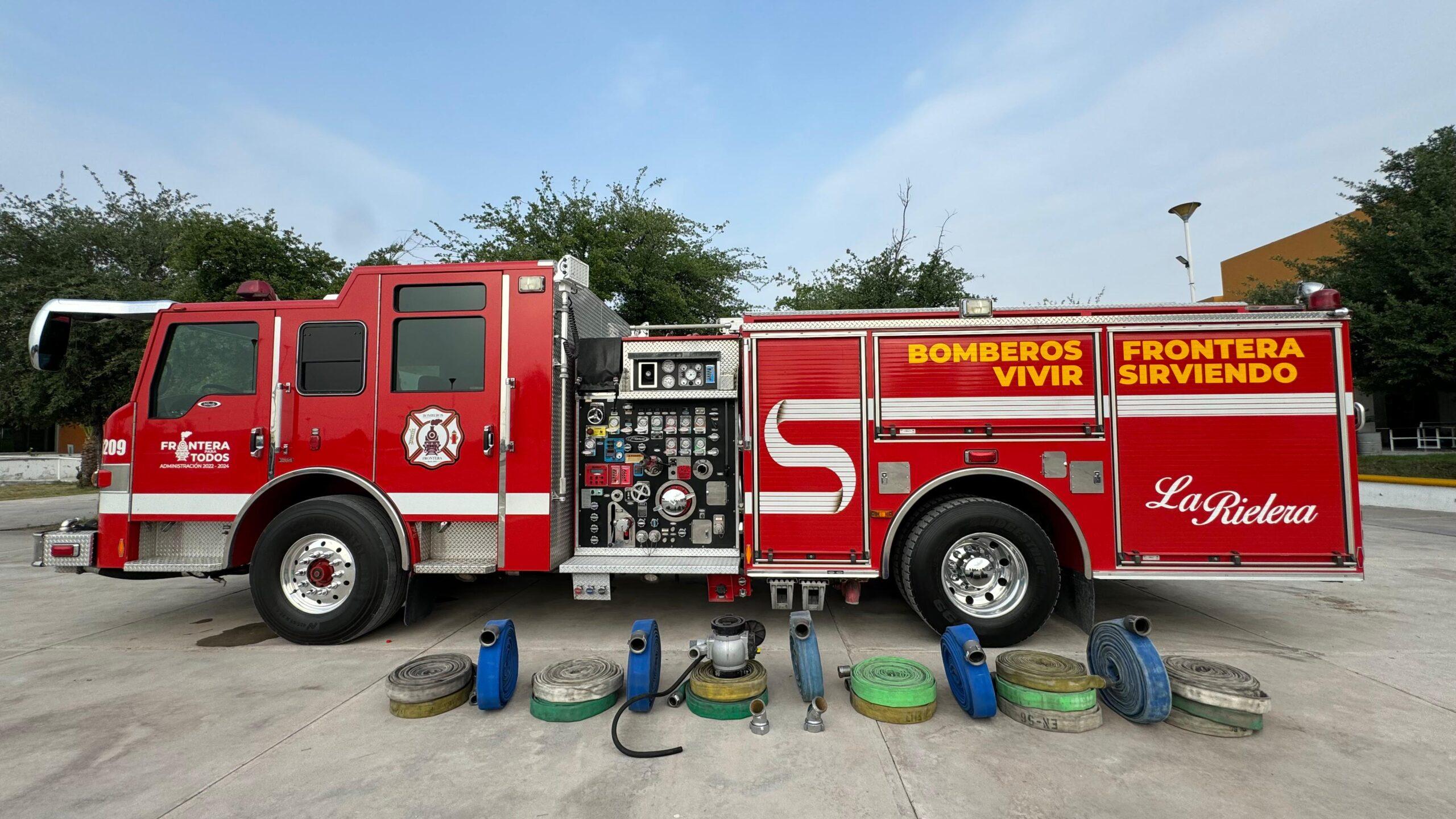 Donan Bomberos de Texas equipo