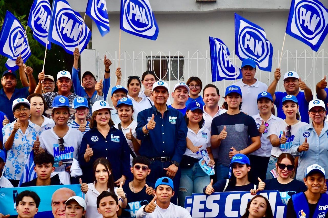 Presenta Dávila plan en Cañadas y Obreras