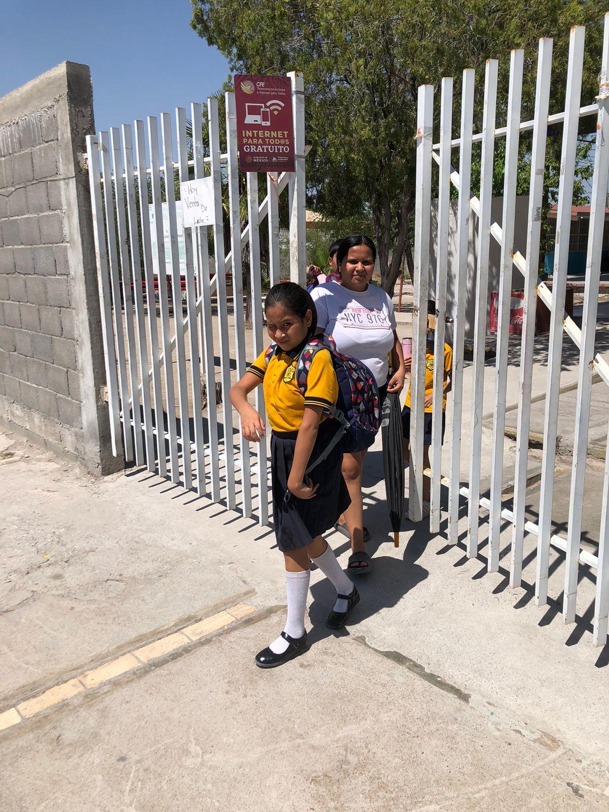 Golpean escuelas calor y ladrones