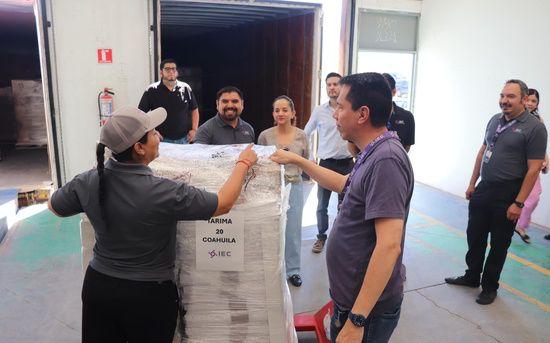 Organiza IEC operativo para entrega de boletas