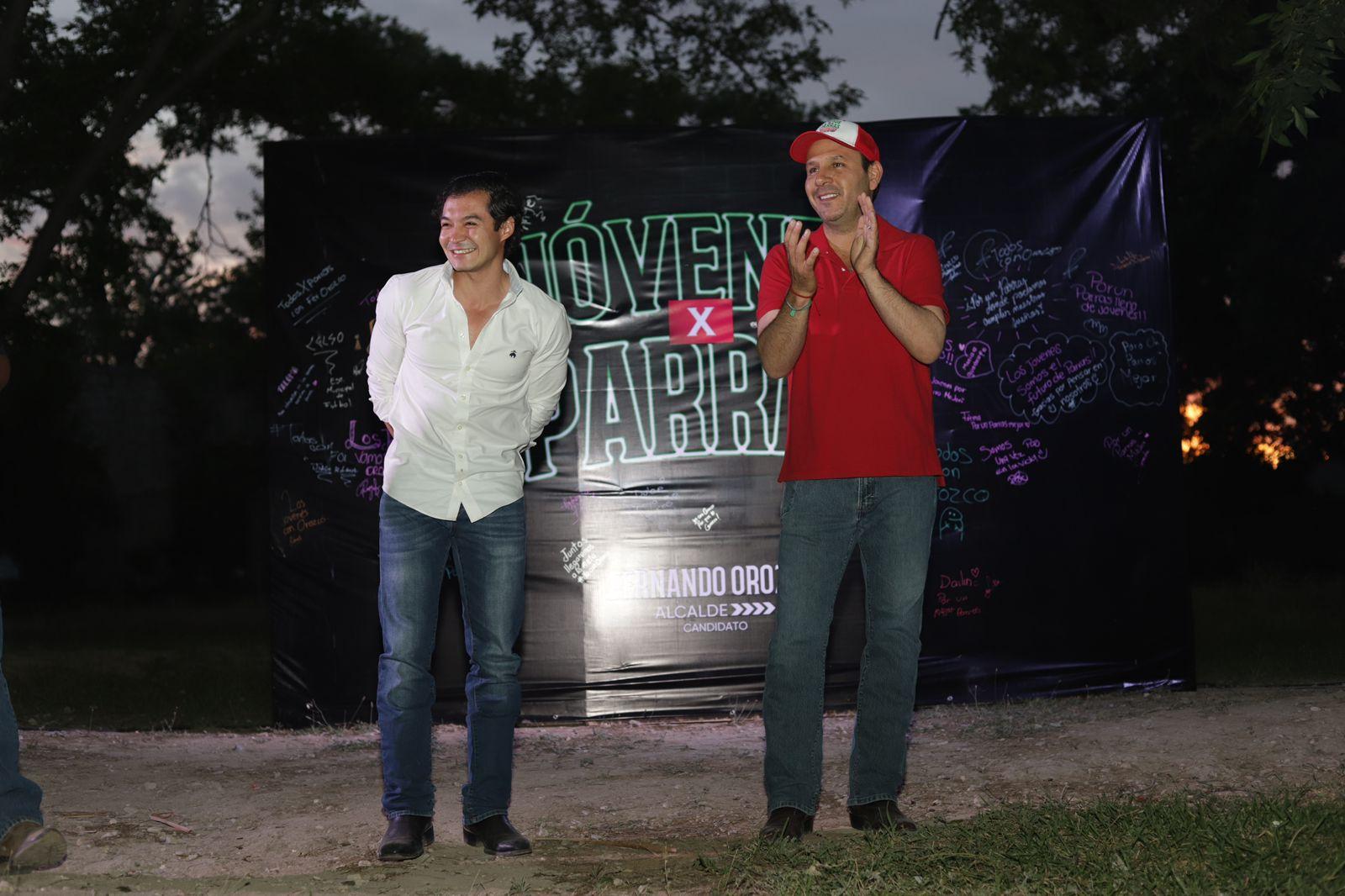 Comprometido Fernando con la juventud parrense